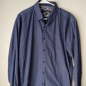 Men’s Button down shirt